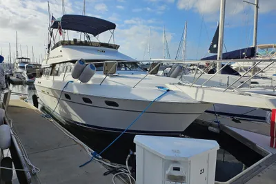 Silverton 37 Motor Yacht