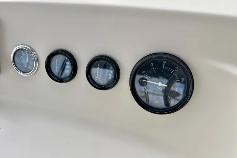 Adios Yacht Photos Pics Dashboard gauges of a 1985 Tollycraft 48 Cockpit Motor Yacht.