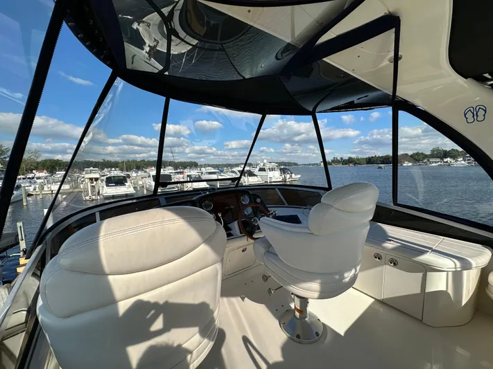 Pura Vida Yacht Photos Pics 