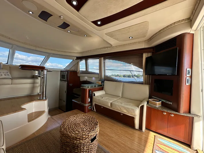 Pura Vida Yacht Photos Pics 