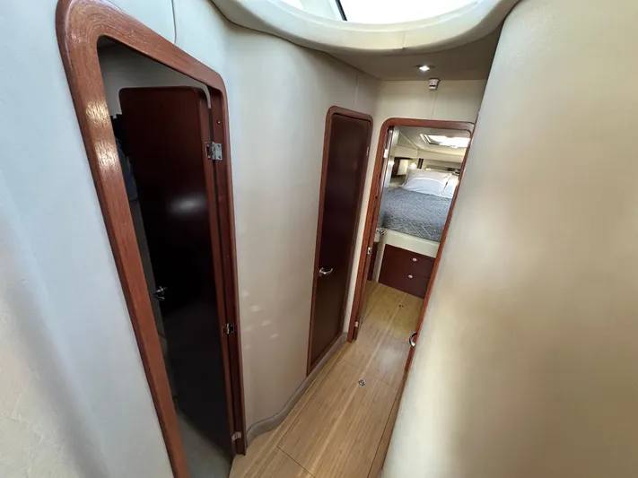 Pura Vida Yacht Photos Pics 