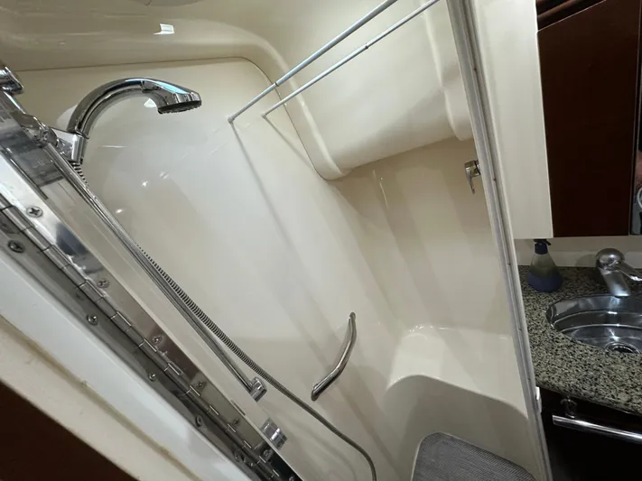 Pura Vida Yacht Photos Pics 