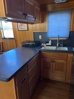 2000 Expedition 60 