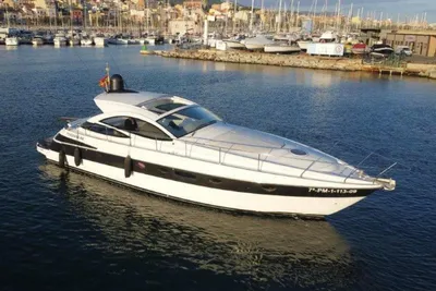Pershing 46