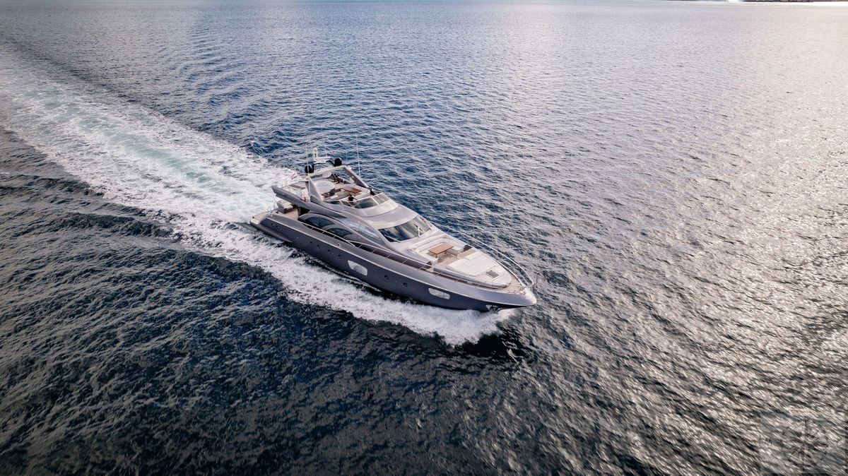 2007 Azimut 98 