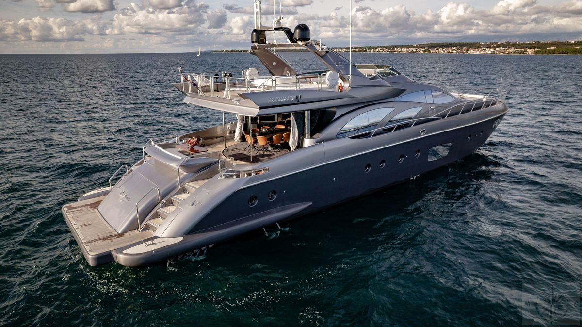 2007 Azimut 98 