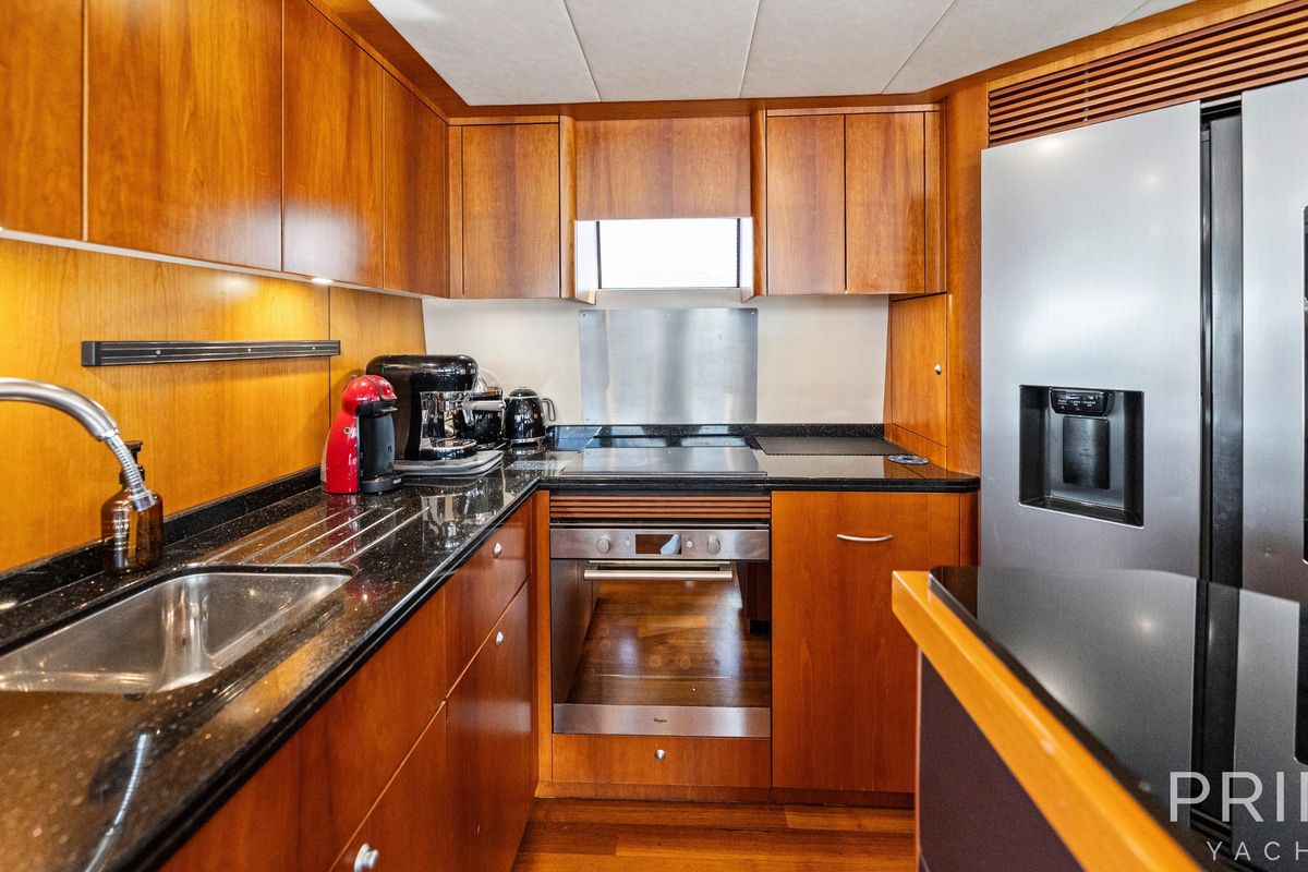 2008 Sunseeker 73 