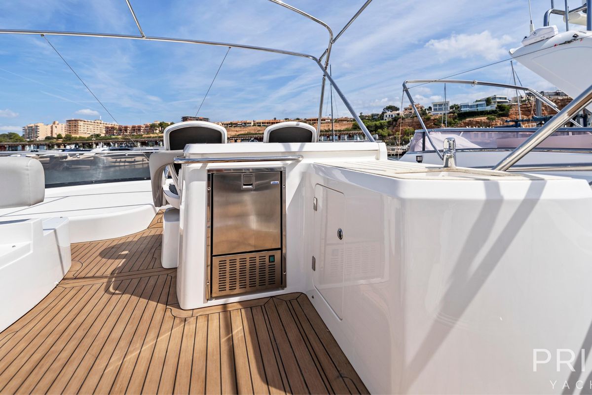 2008 Sunseeker 73 