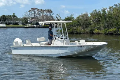Boston Whaler 210 Montauk