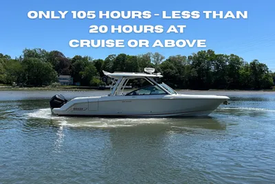 Boston Whaler 320 Vantage