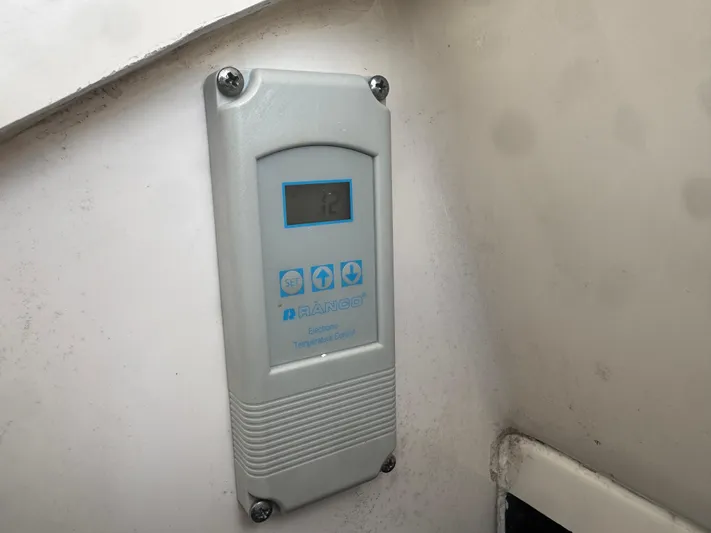  Yacht Photos Pics Electronic temperature control panel on 2006 Tiara Yachts 4200 Open.