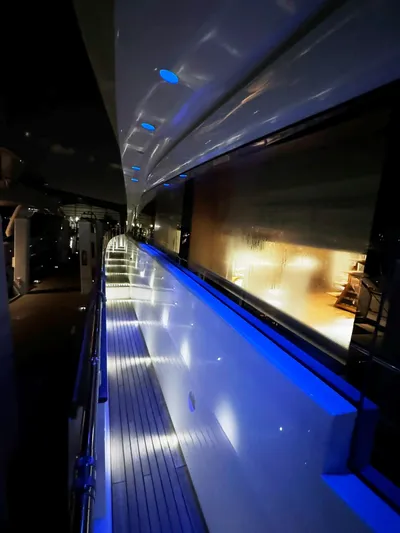 Bluwater Yacht Photos Pics 