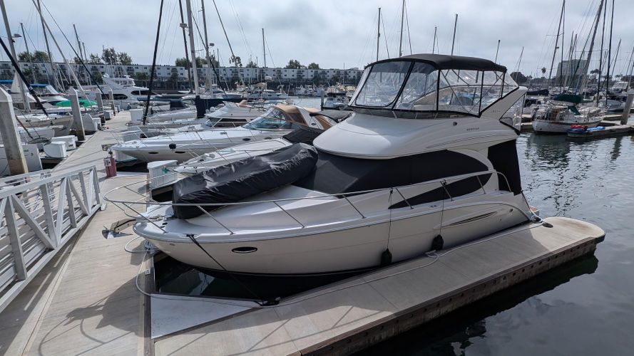 2008 Meridian 341 Sedan