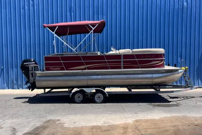 Bentley Pontoons 220 Cruise