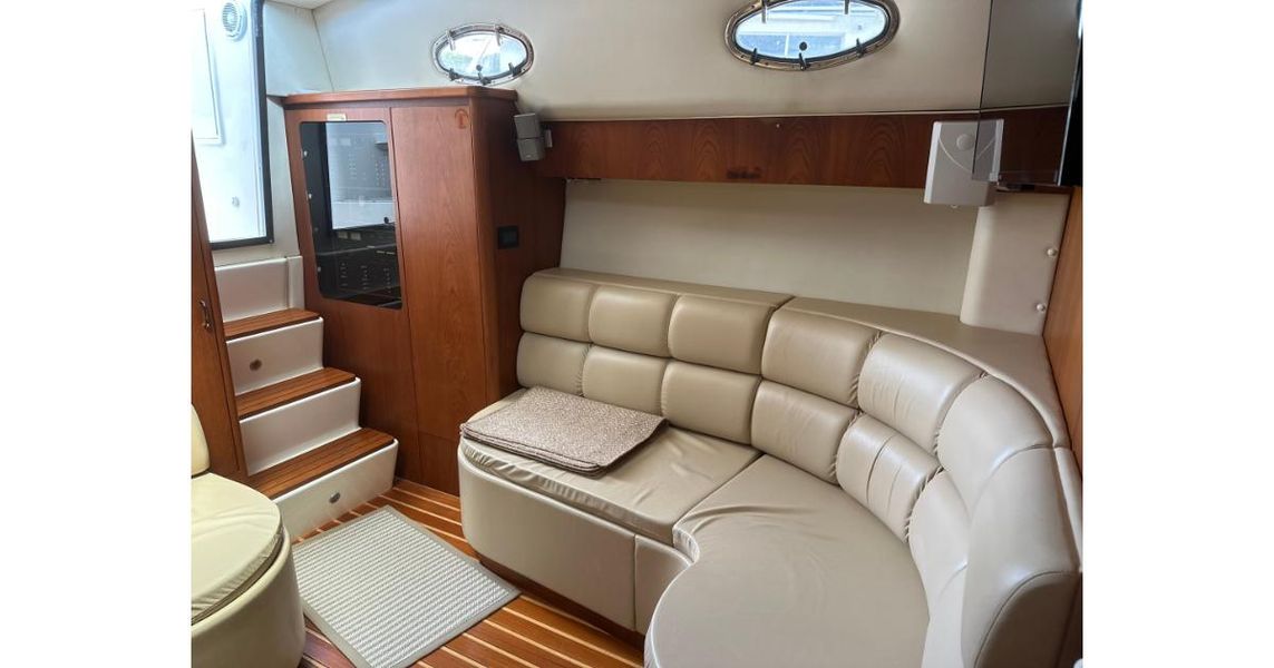 2004 Tiara Yachts Express Sovran