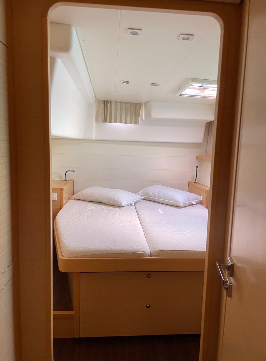 2012 Lagoon 45 