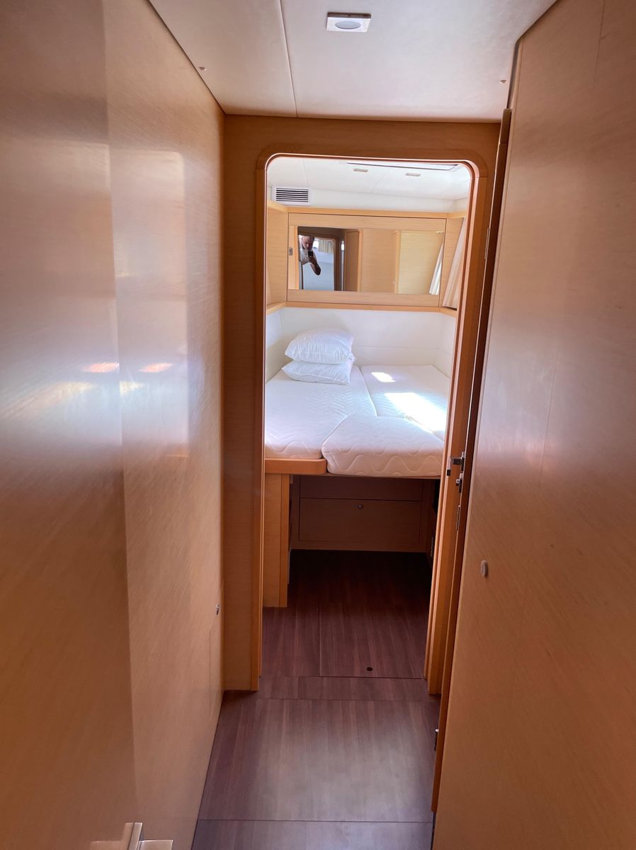 2012 Lagoon 45 