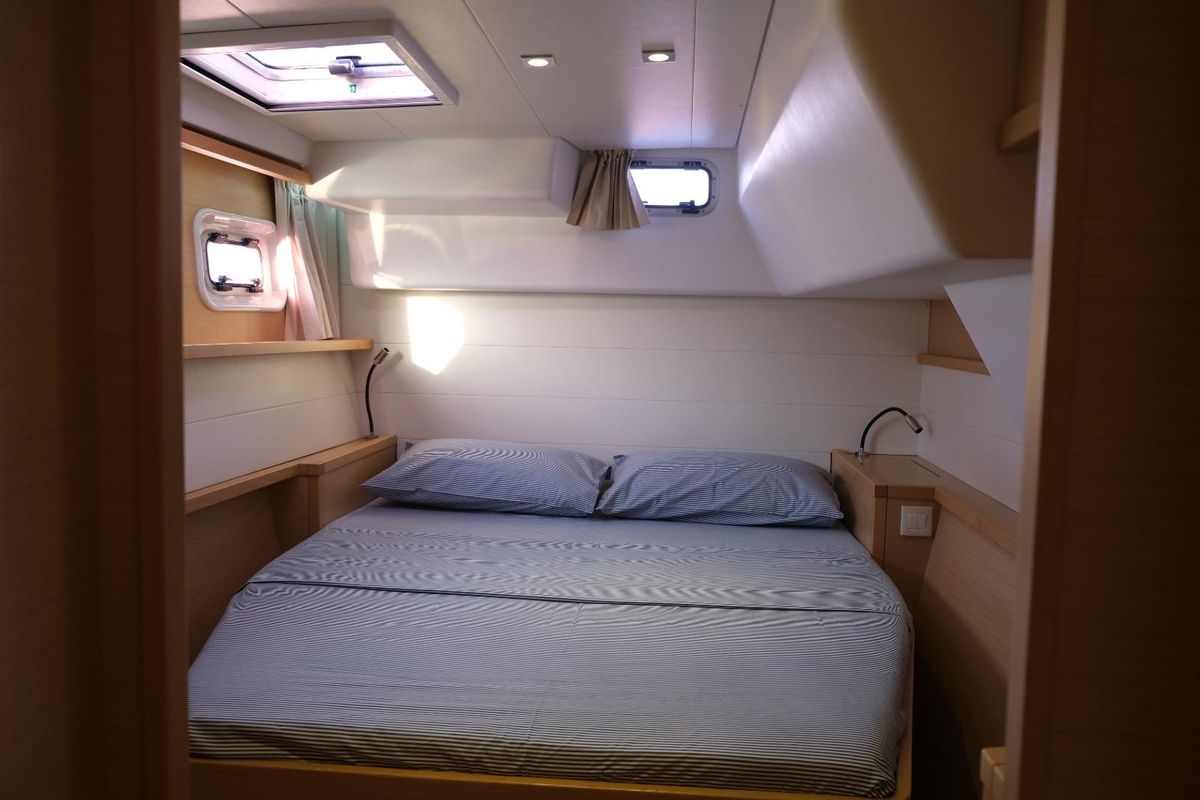 2012 Lagoon 45 