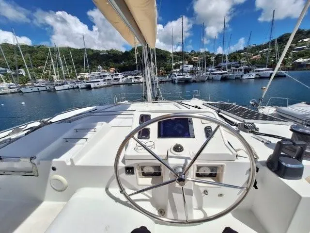 Divalto Yacht Photos Pics Lagoon 450