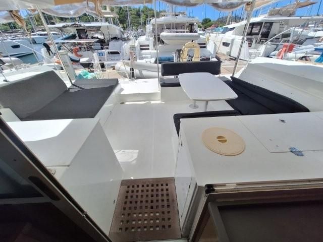 2014 Lagoon 45 