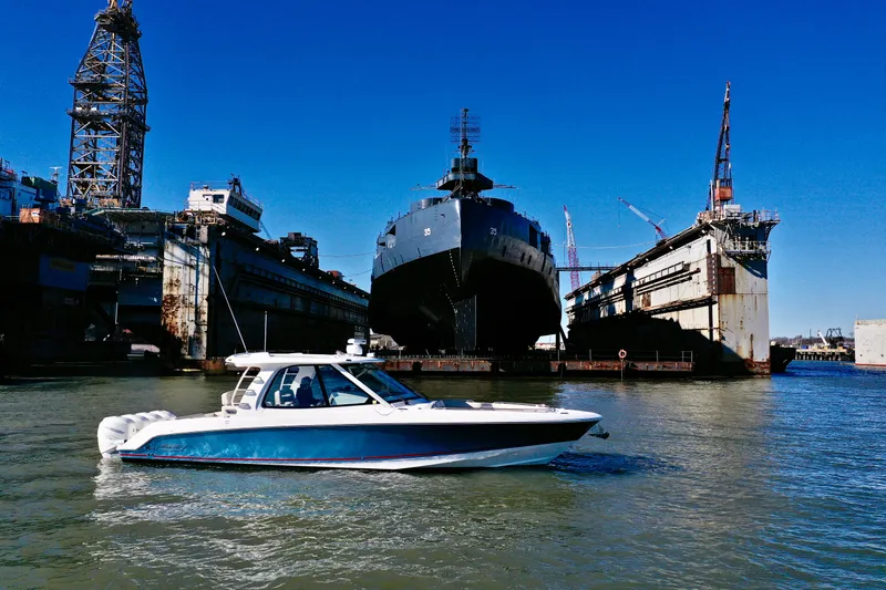 Bullship Yacht Photos Pics 