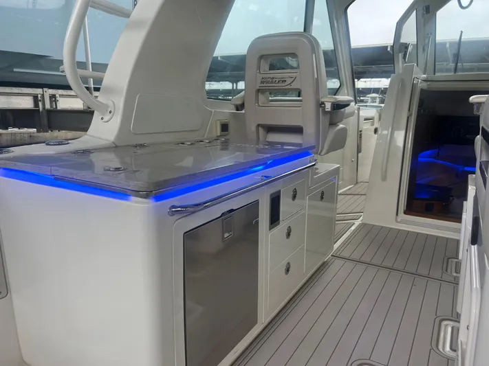 Bullship Yacht Photos Pics 