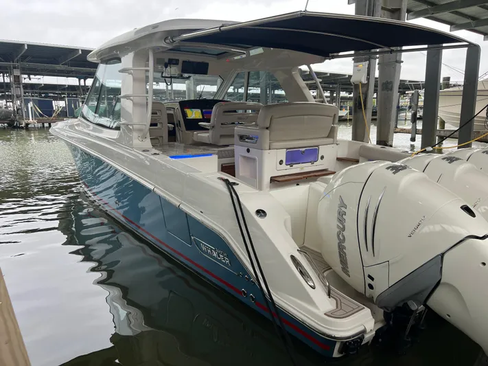 Bullship Yacht Photos Pics 