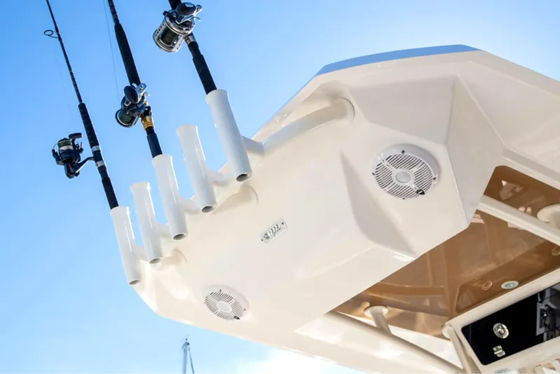 $24,892 Off Msrp Yacht Photos Pics 