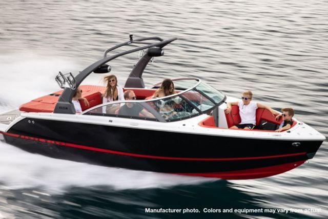 2023 Four Winns H1 Outboard