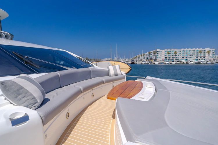 2011 Sunseeker 88 