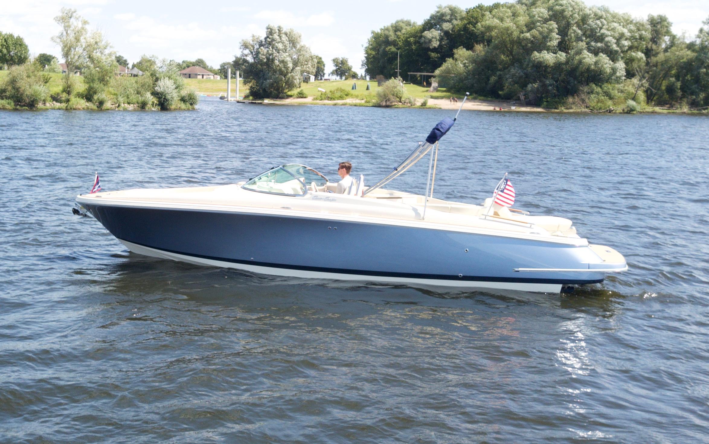 Used Chris-Craft Launch 28GT - iNautia