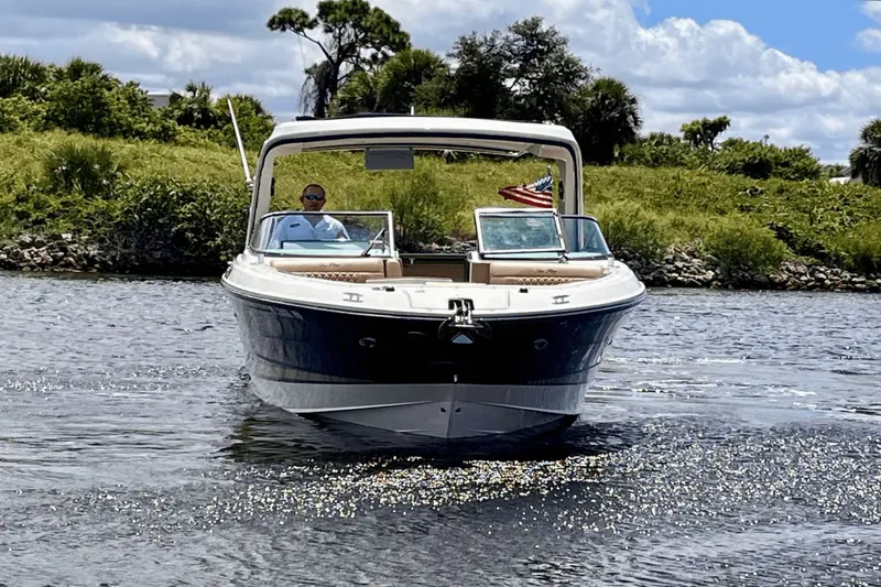 " Bobber Ann" Yacht Photos Pics 