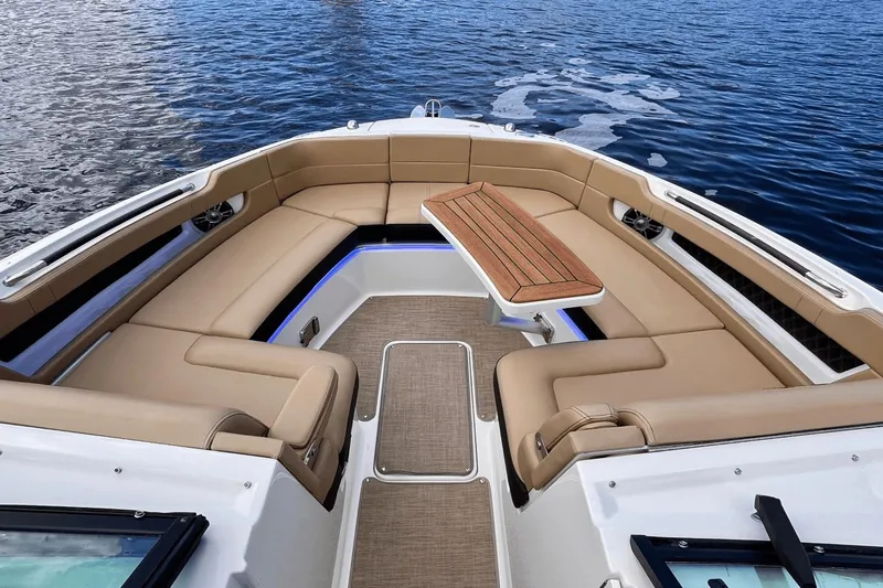 " Bobber Ann" Yacht Photos Pics 