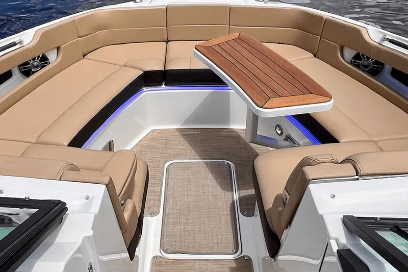 " Bobber Ann" Yacht Photos Pics 