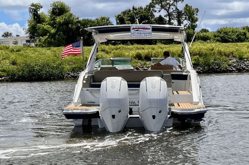 " Bobber Ann" Yacht Photos Pics 