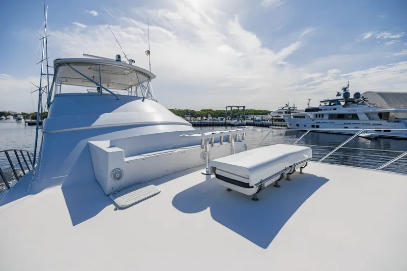 Farther & Sun Yacht Photos Pics 