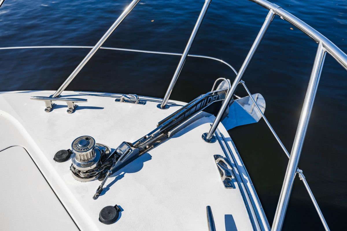 2015 Hatteras 63 
