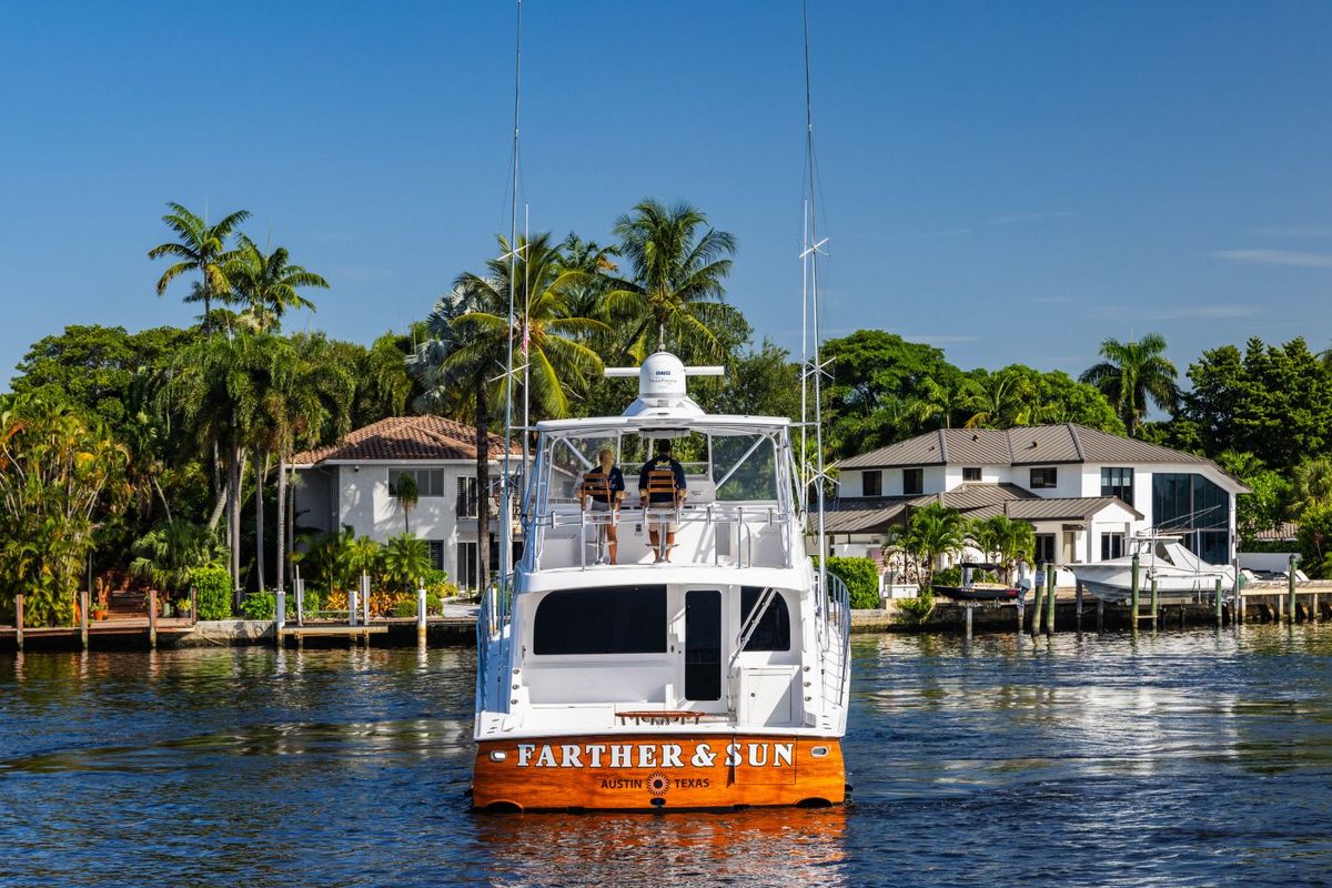 2015 Hatteras 63 