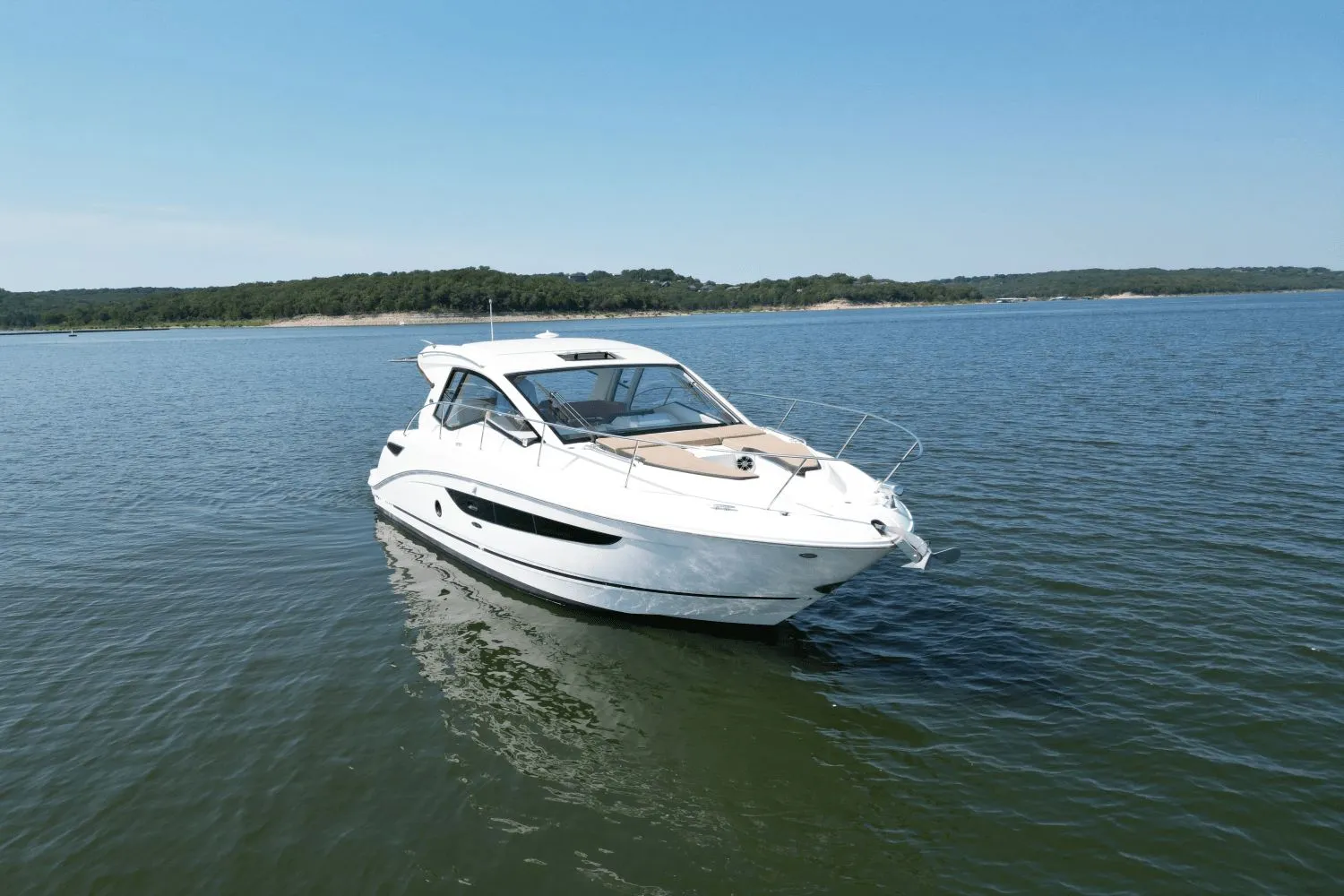 Sea Ray Sundancer 350 Coupe