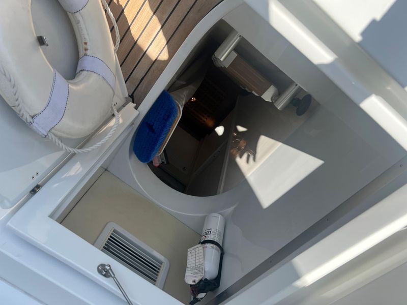 2006 Pershing 62'