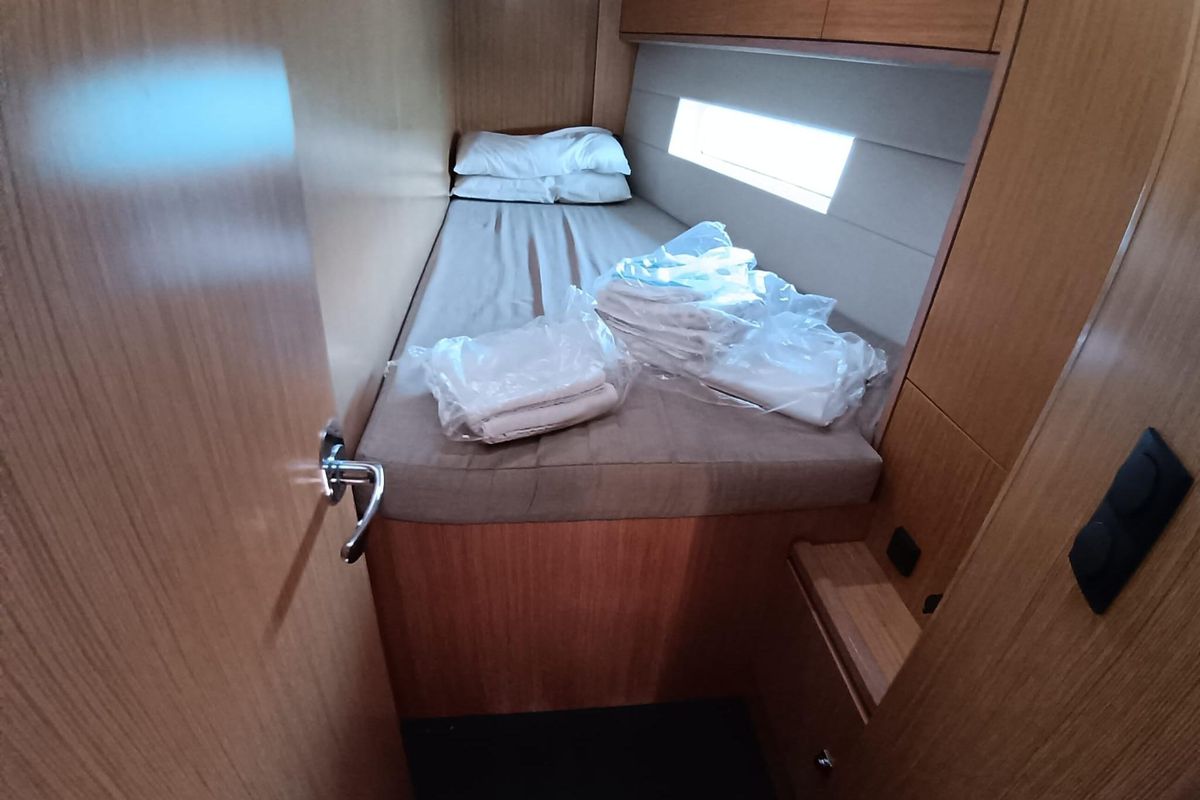 2019 Bavaria 45 