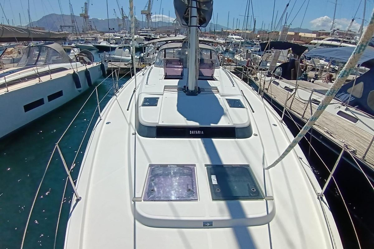 2019 Bavaria 45 