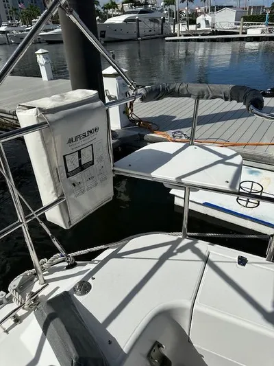 Galaxy Quest Yacht Photos Pics 