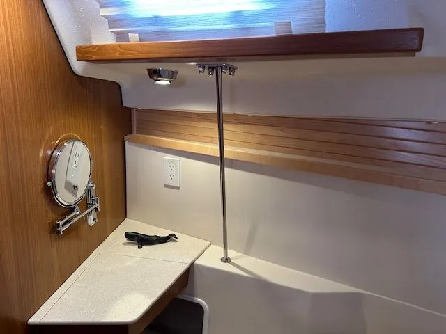 Galaxy Quest Yacht Photos Pics 