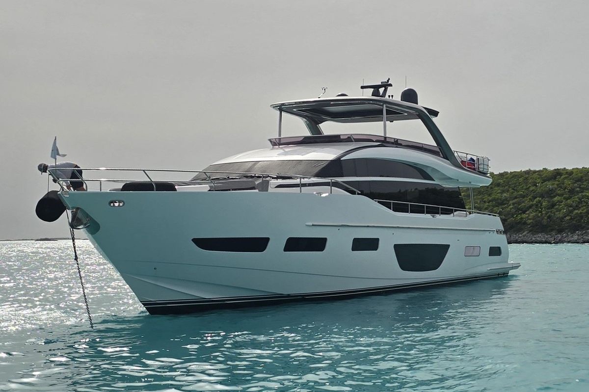 2021 Princess 85 