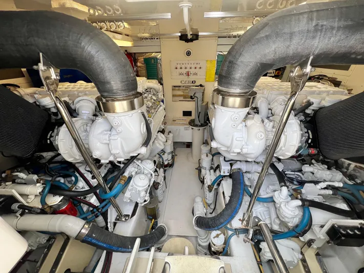 Pacific Adventures Yacht Photos Pics 