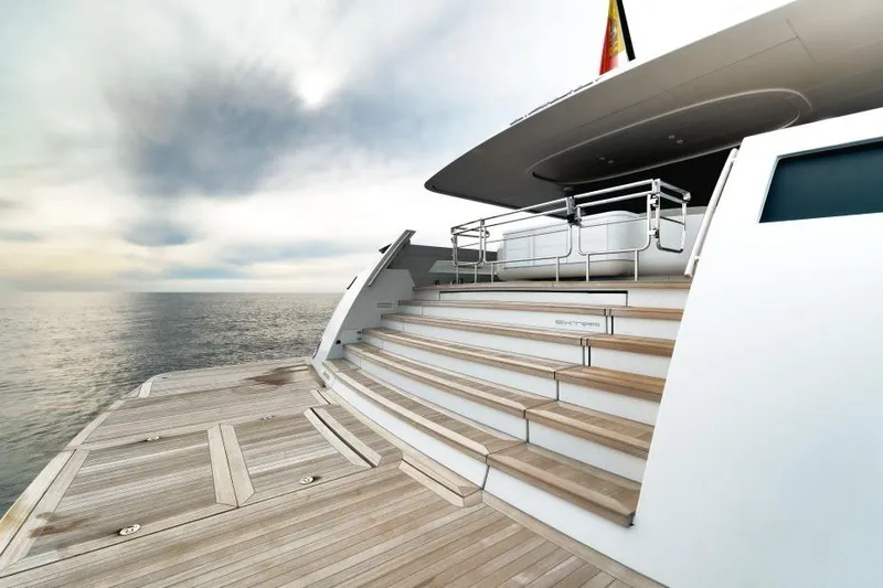 L.a.u.l Yacht Photos Pics Luxurious ISA Extra 130 yacht deck with wooden steps, ocean view, 2019 model.