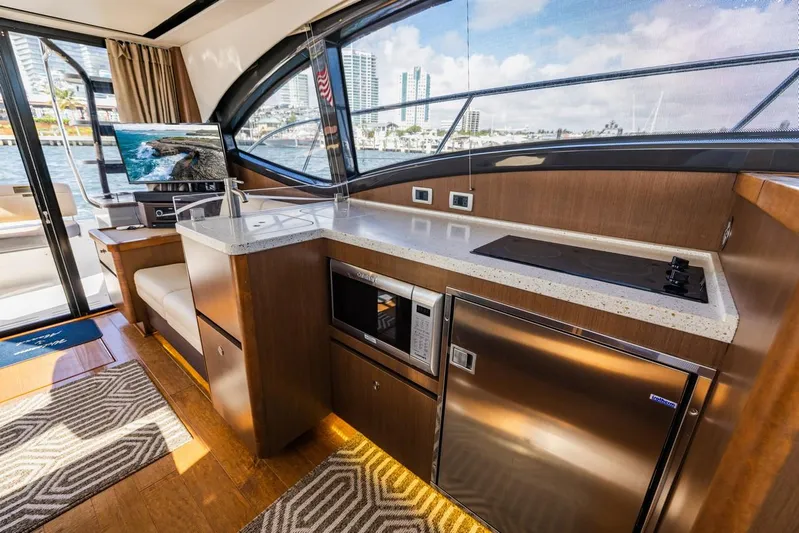 Atlantius Yacht Photos Pics 