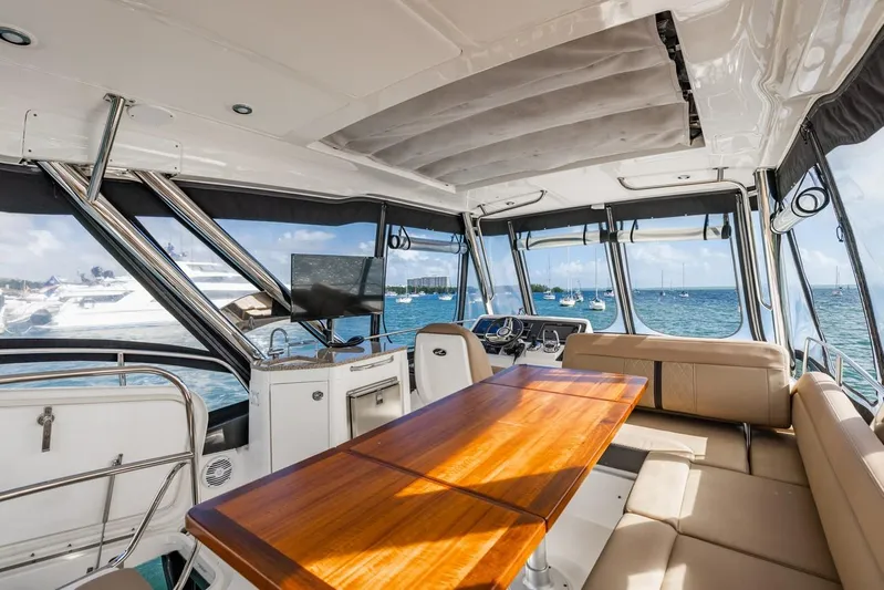 Atlantius Yacht Photos Pics 