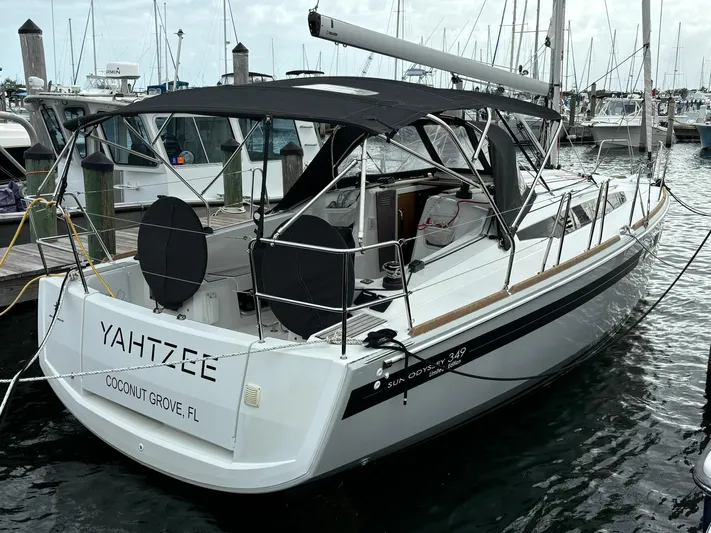 Yahtzee Yacht Photos Pics Transom